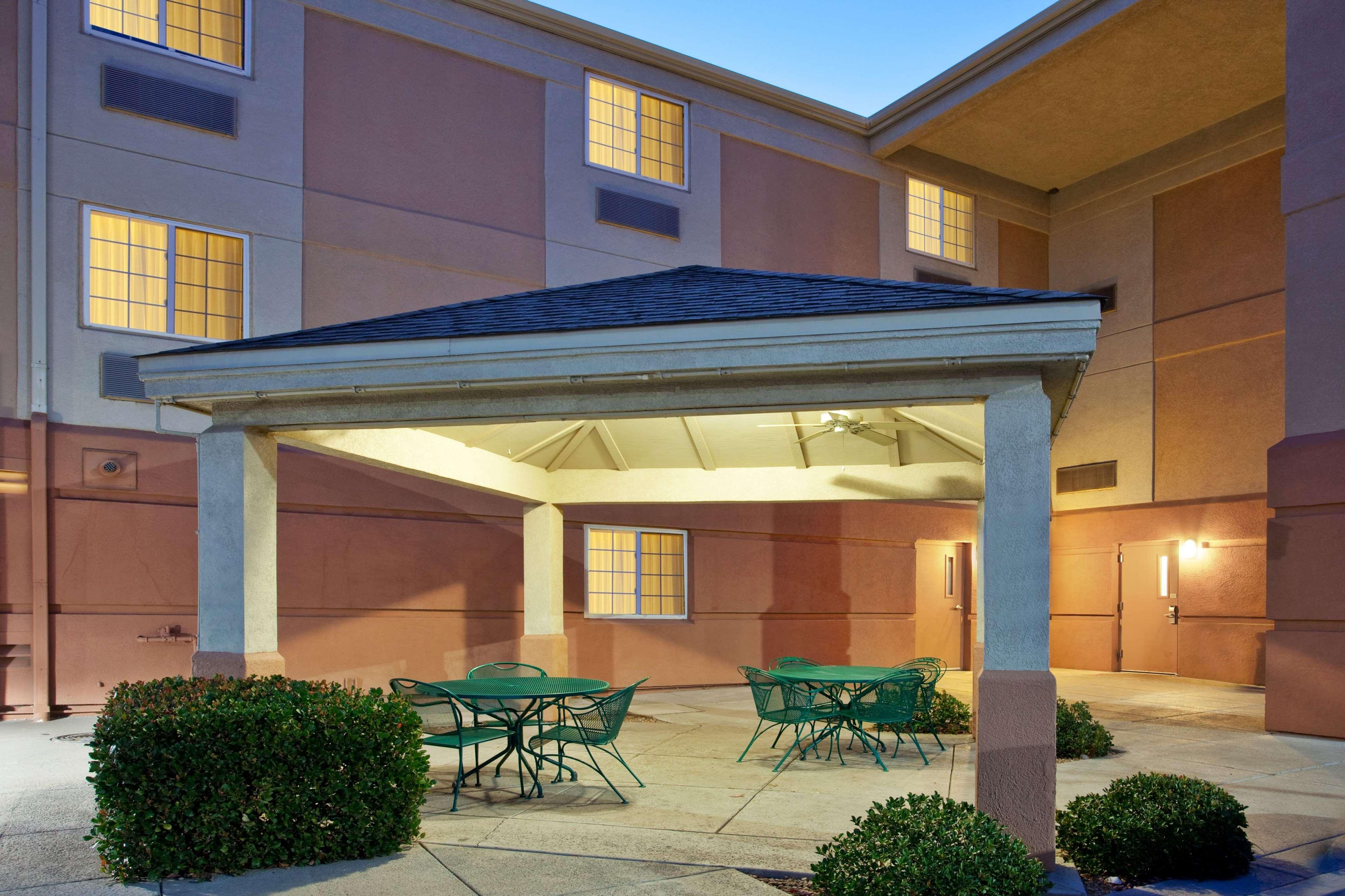 Sonesta Simply Suites Albuquerque Eksteriør billede